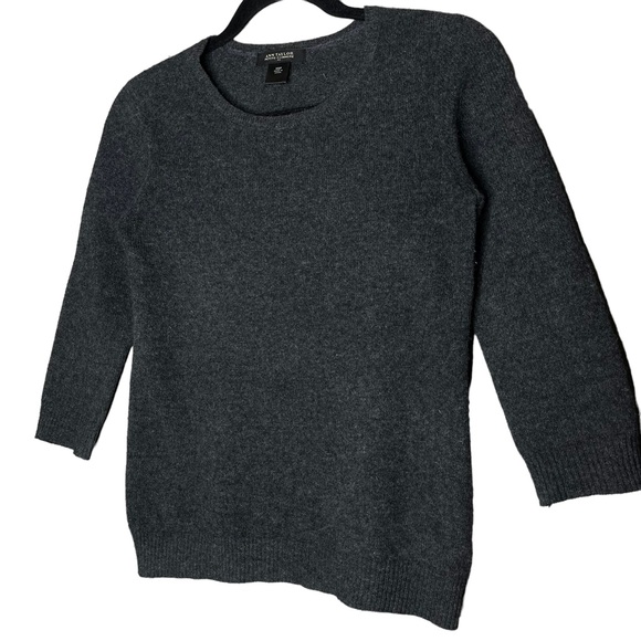 Ann Taylor Cashmere Gray Long Sleeve Crewneck Pullover Knit Size XS Petite - Picture 7 of 8